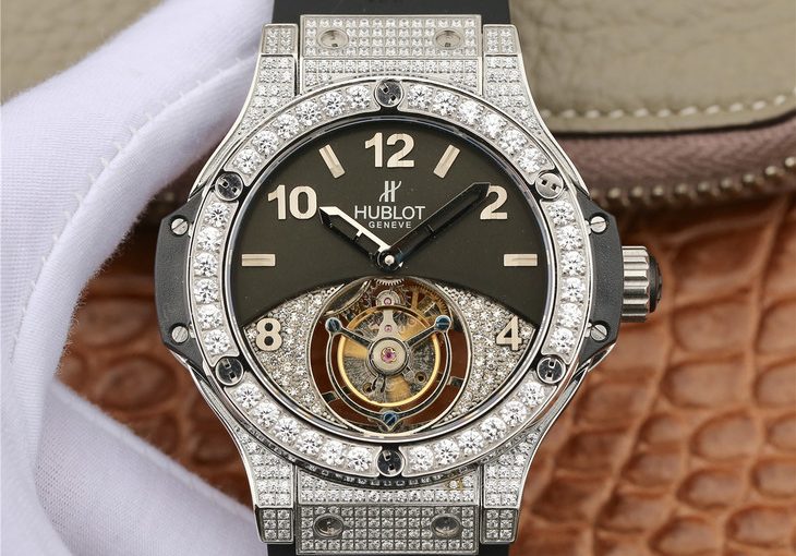 Replica Hublot Big Bang Tourbillon Full Diamond Watch with Black Rubber Strap