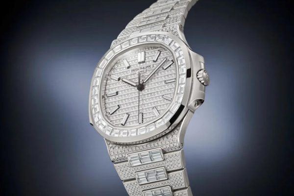At Patek Philippe, The Best Replica Patek Philippe Nautilus Watches UK Dazzles Without Ever Wavering